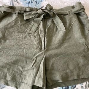 Loft Linen Shorts